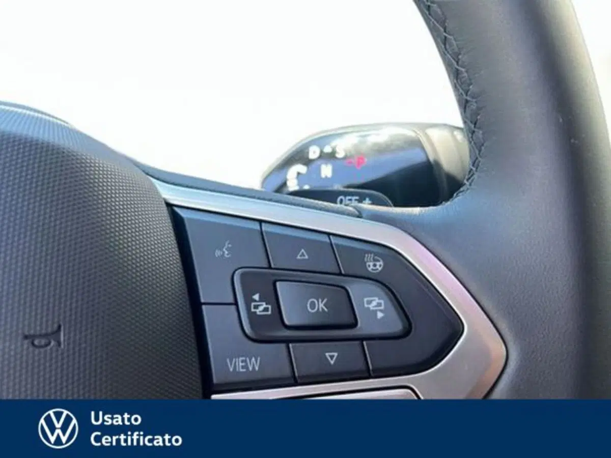 Volkswagen T-Roc nuova a Vicenza (16)