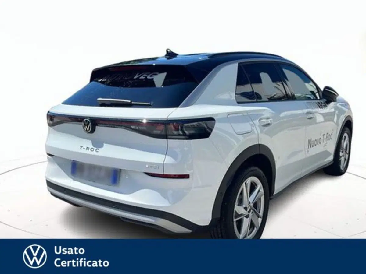 Volkswagen T-Roc nuova a Vicenza (3)