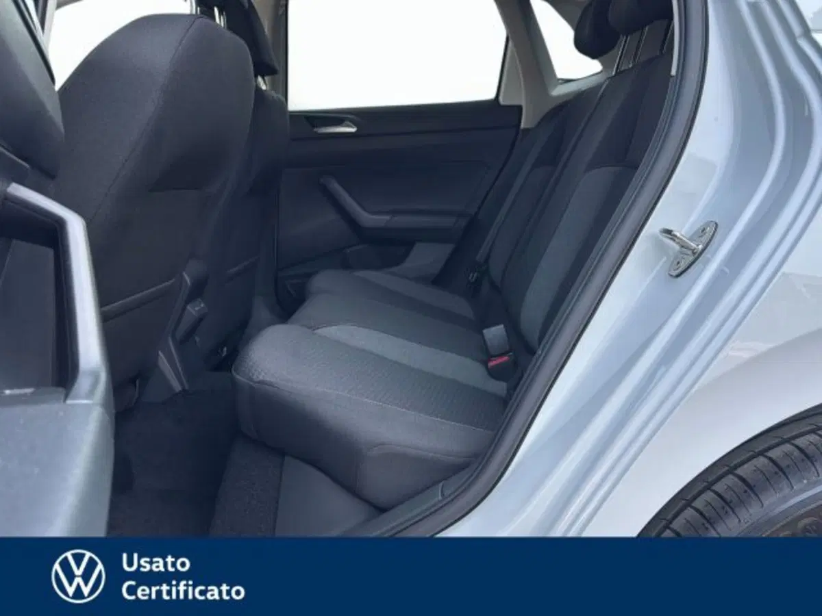 Volkswagen Polo nuova a Vicenza (10)