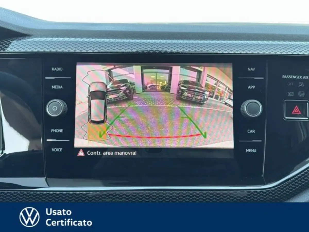 Volkswagen Polo nuova a Vicenza (16)