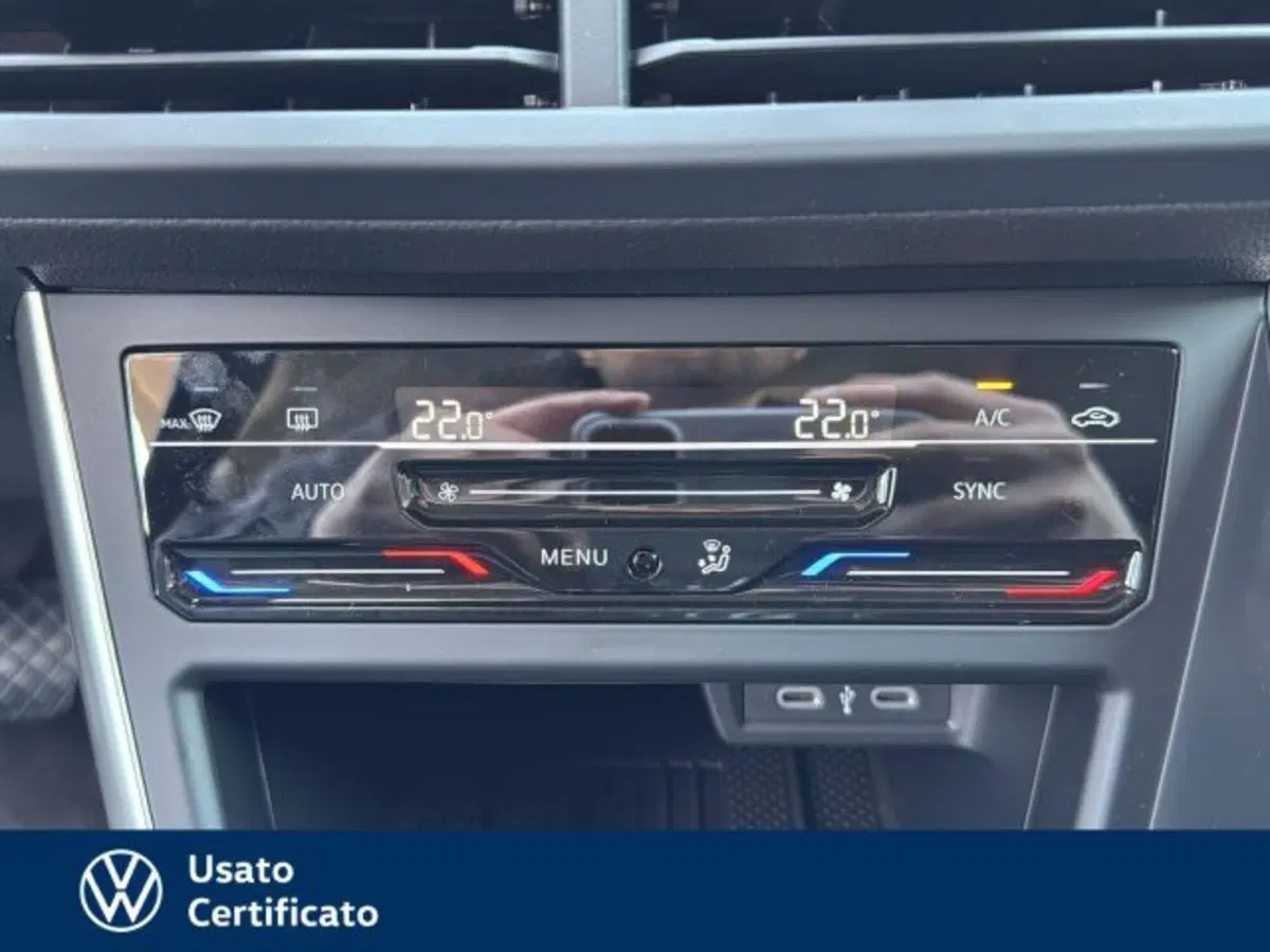 Volkswagen Polo nuova a Vicenza (17)