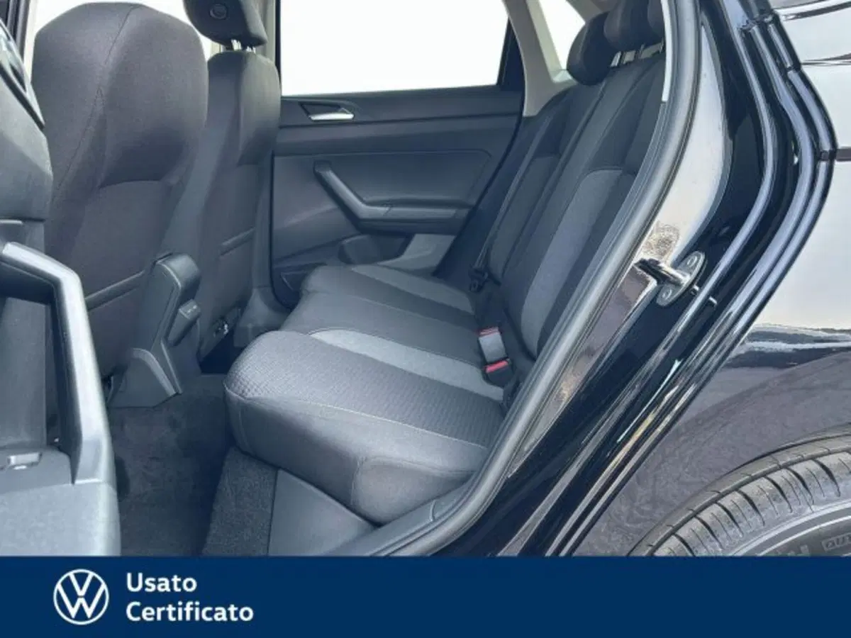 Volkswagen Polo nuova a Vicenza (10)