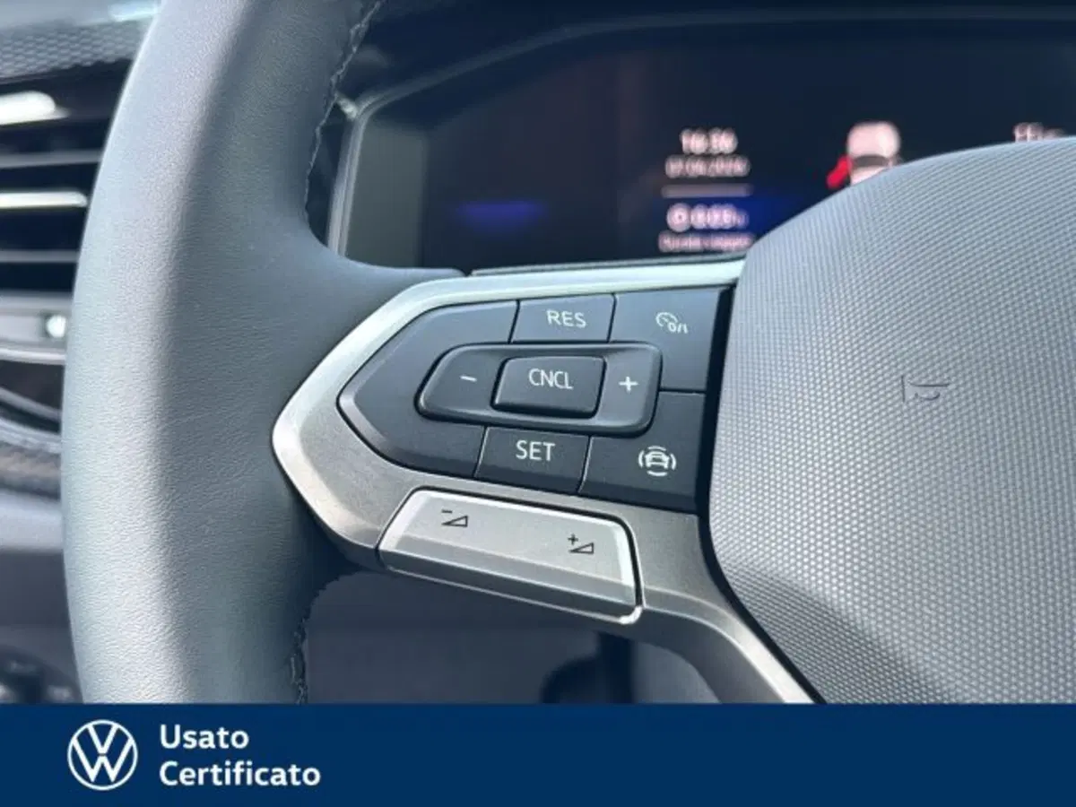 Volkswagen Polo nuova a Vicenza (18)