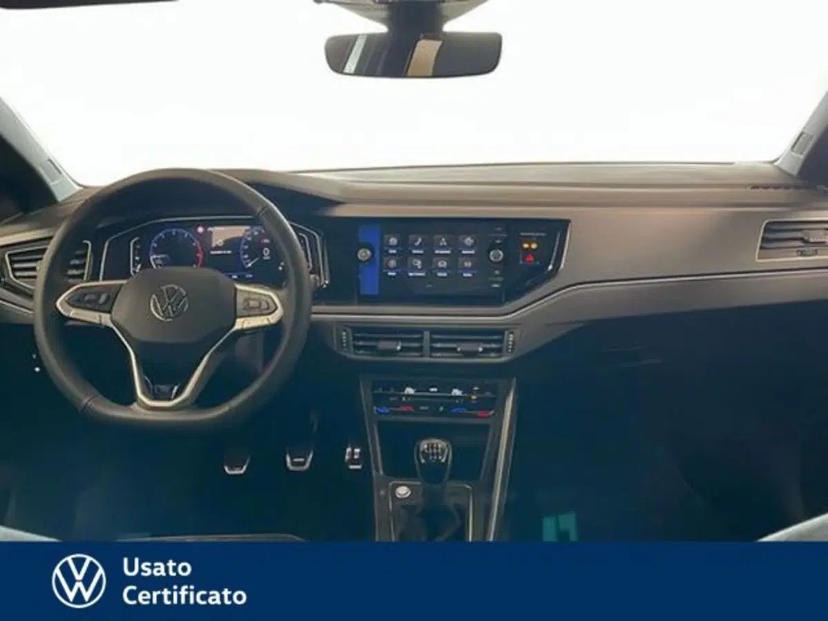 Volkswagen Taigo nuova a Vicenza (8)