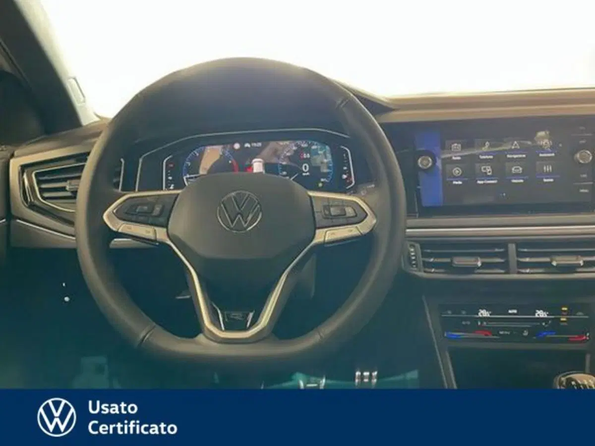 Volkswagen Taigo nuova a Vicenza (9)