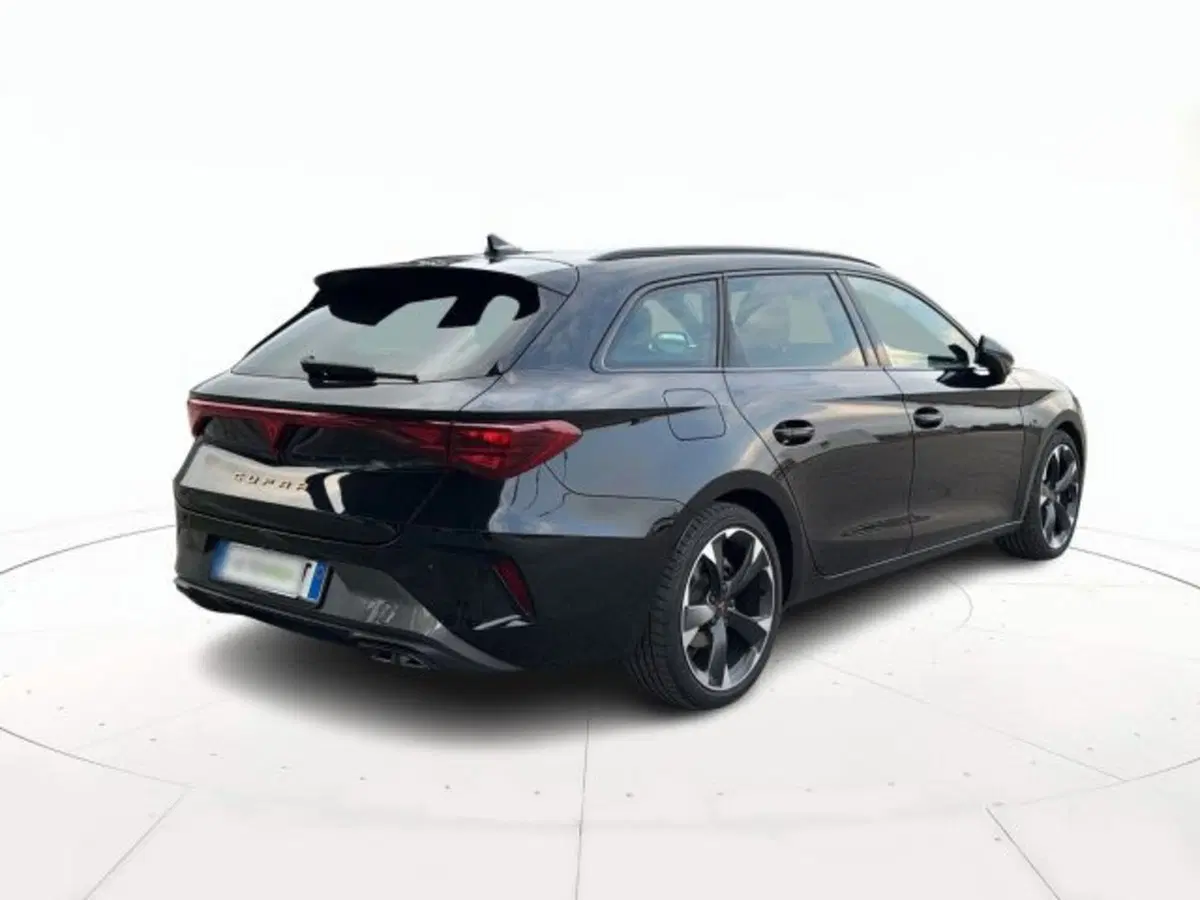 Cupra Leon Station Wagon nuova a Vicenza (3)