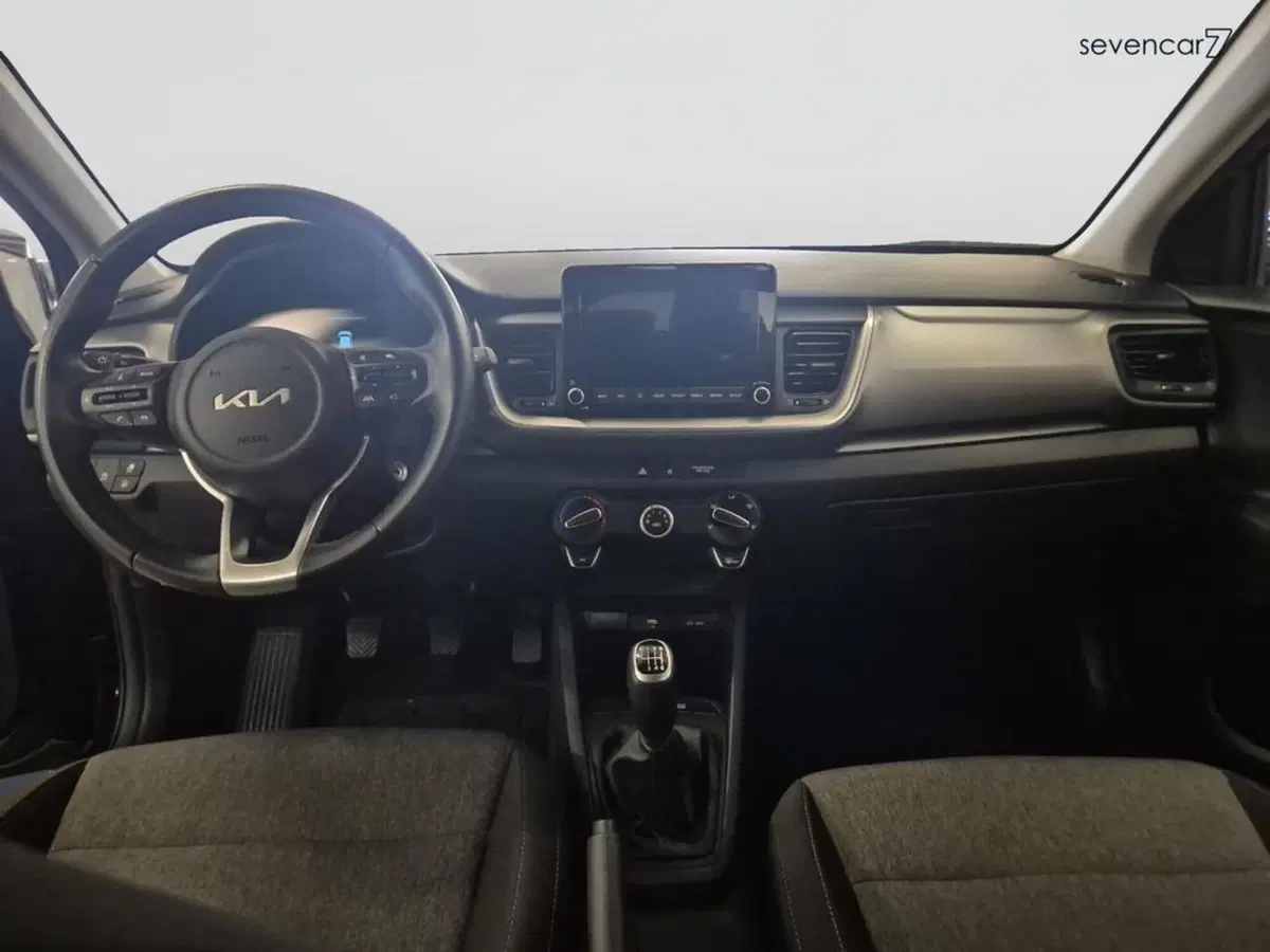 Kia Stonic nuova a Verona (10)
