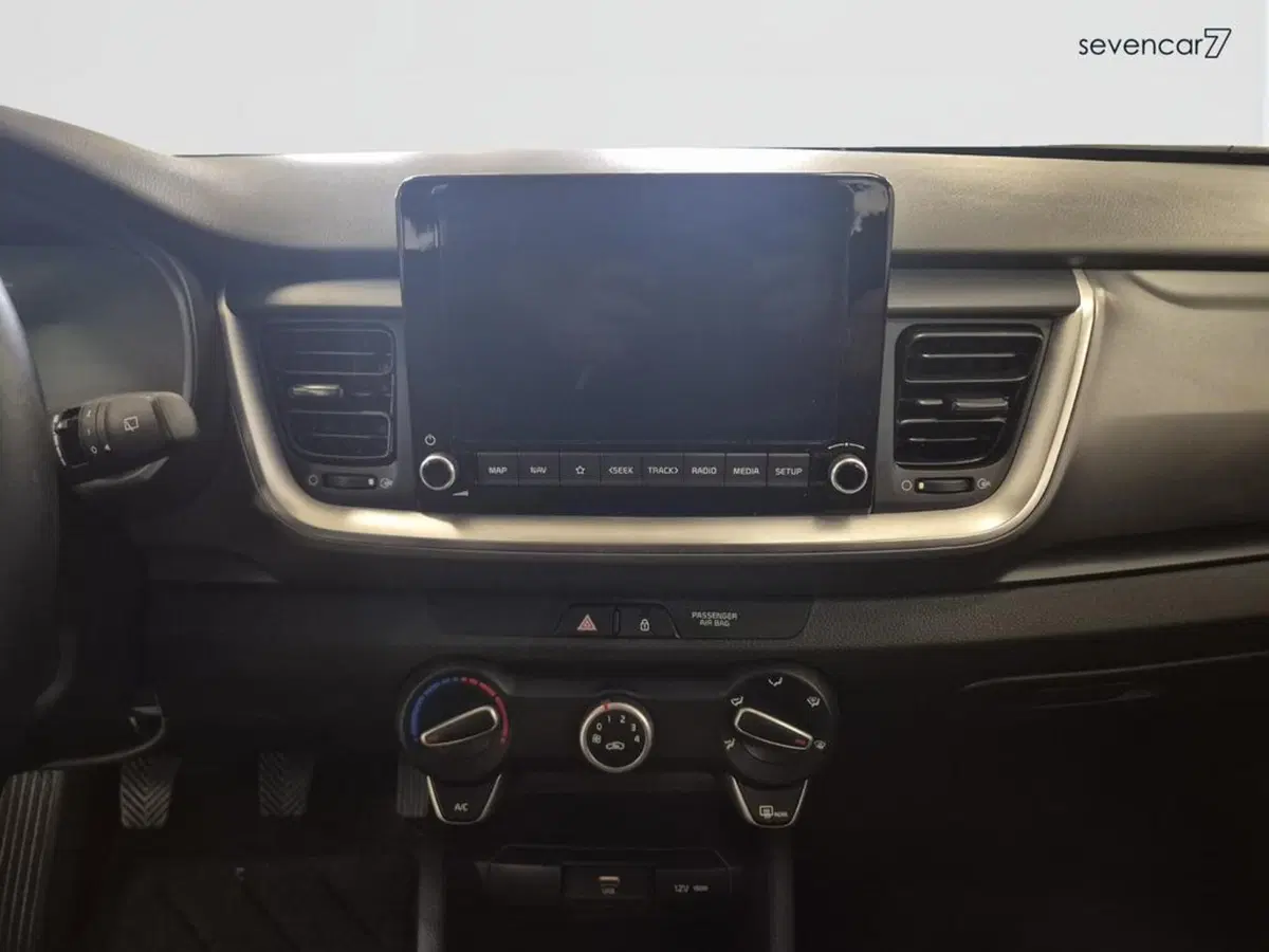 Kia Stonic nuova a Verona (11)