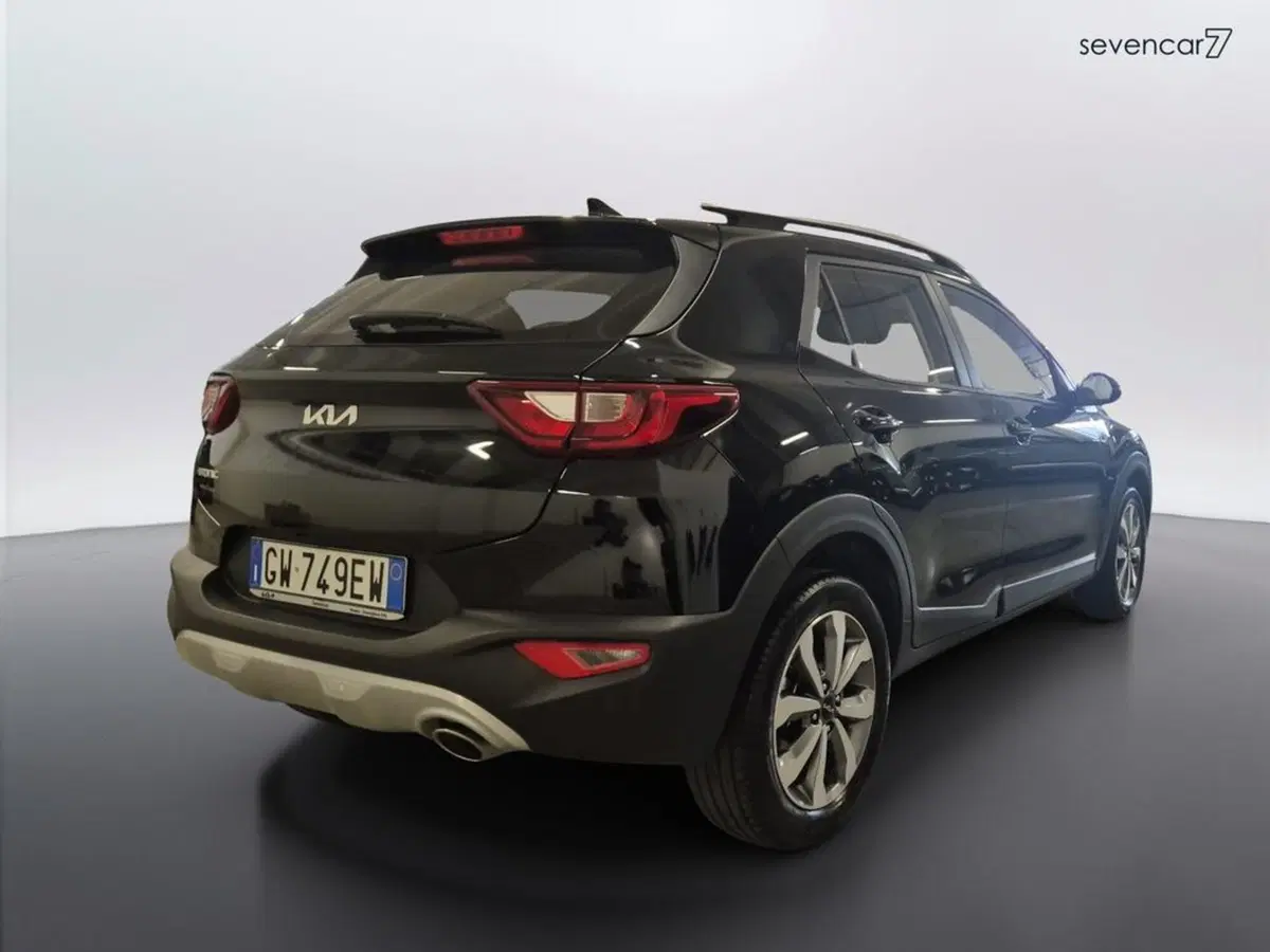 Kia Stonic nuova a Verona (5)