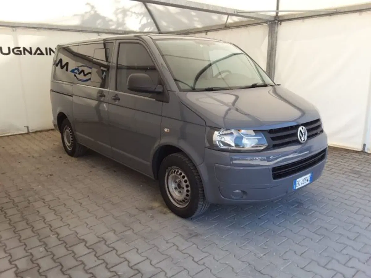Volkswagen Veicoli Commerciali Caravelle Furgone usata a Firenze (2)