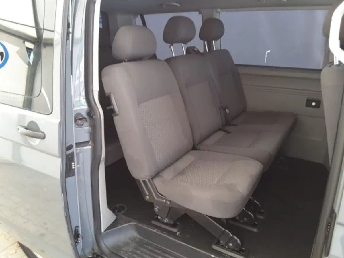 Volkswagen Veicoli Commerciali Caravelle Furgone usata a Firenze (7)