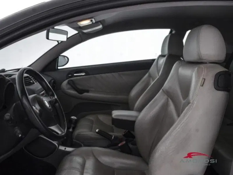 Alfa Romeo GT usata a Perugia (9)