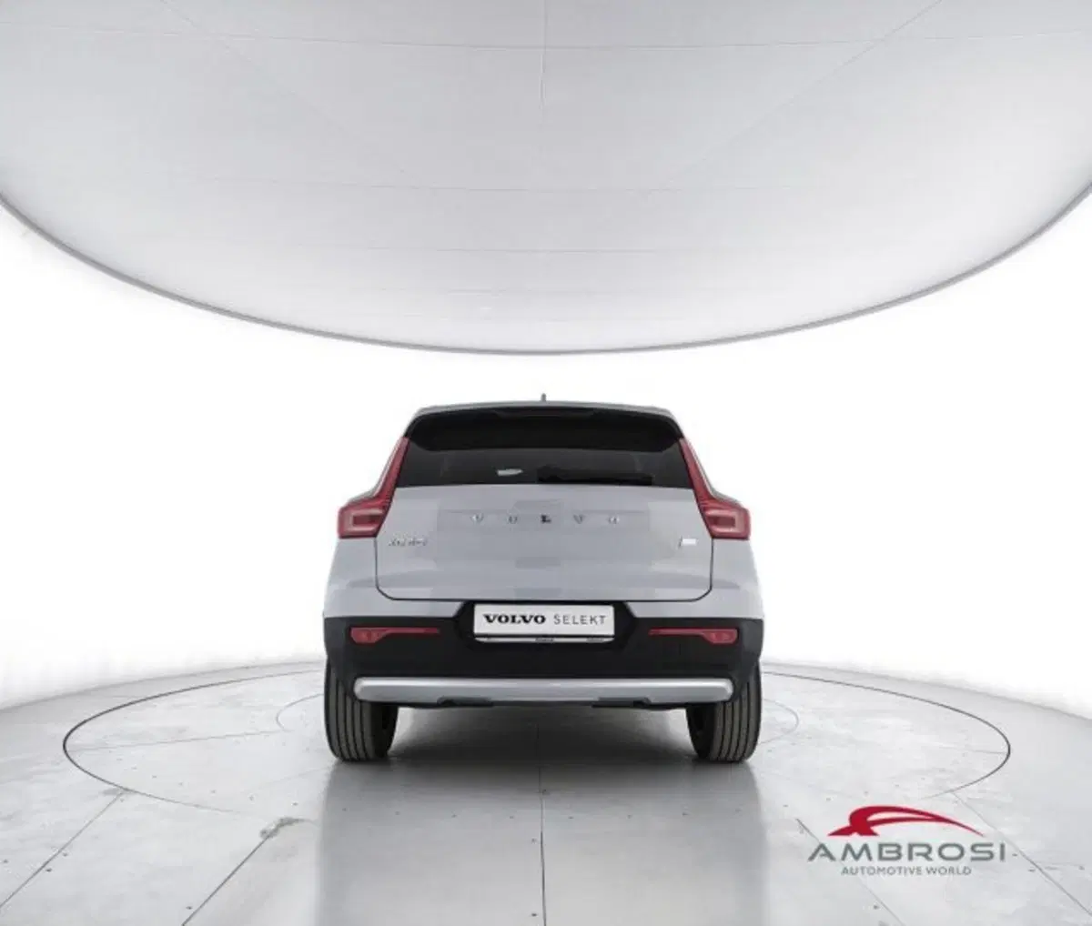 Volvo XC40 usata a Perugia (6)