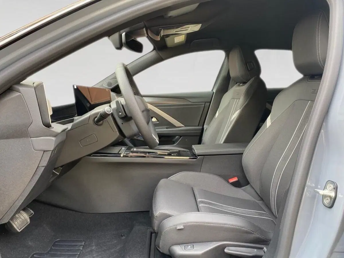 Opel Astra nuova a Torino (7)