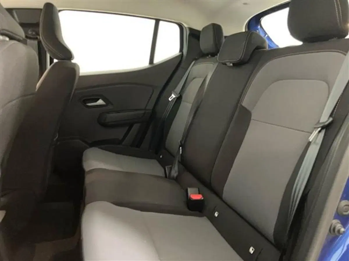 Dacia Sandero Stepway usata a Como (12)