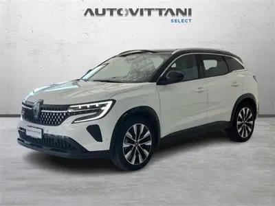 Renault Austral 1.3 mild hybrid Techno 160cv auto del 2023 usata a Como