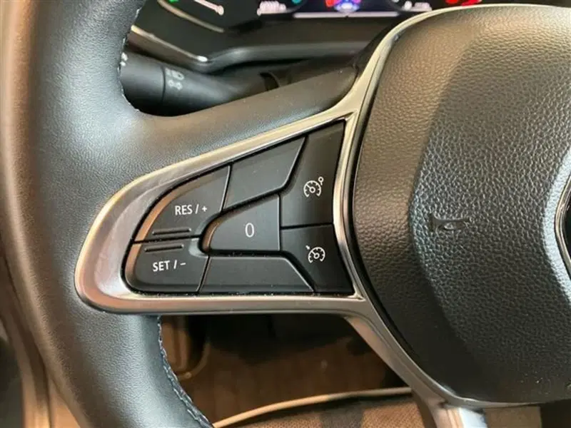 Renault Captur usata a Como (17)