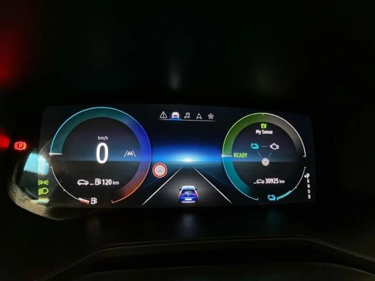 Renault Clio usata a Como (15)