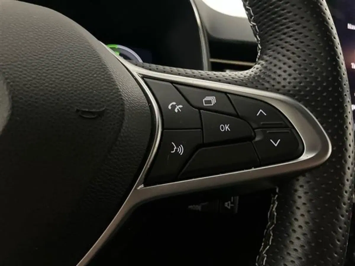 Renault Clio usata a Como (18)