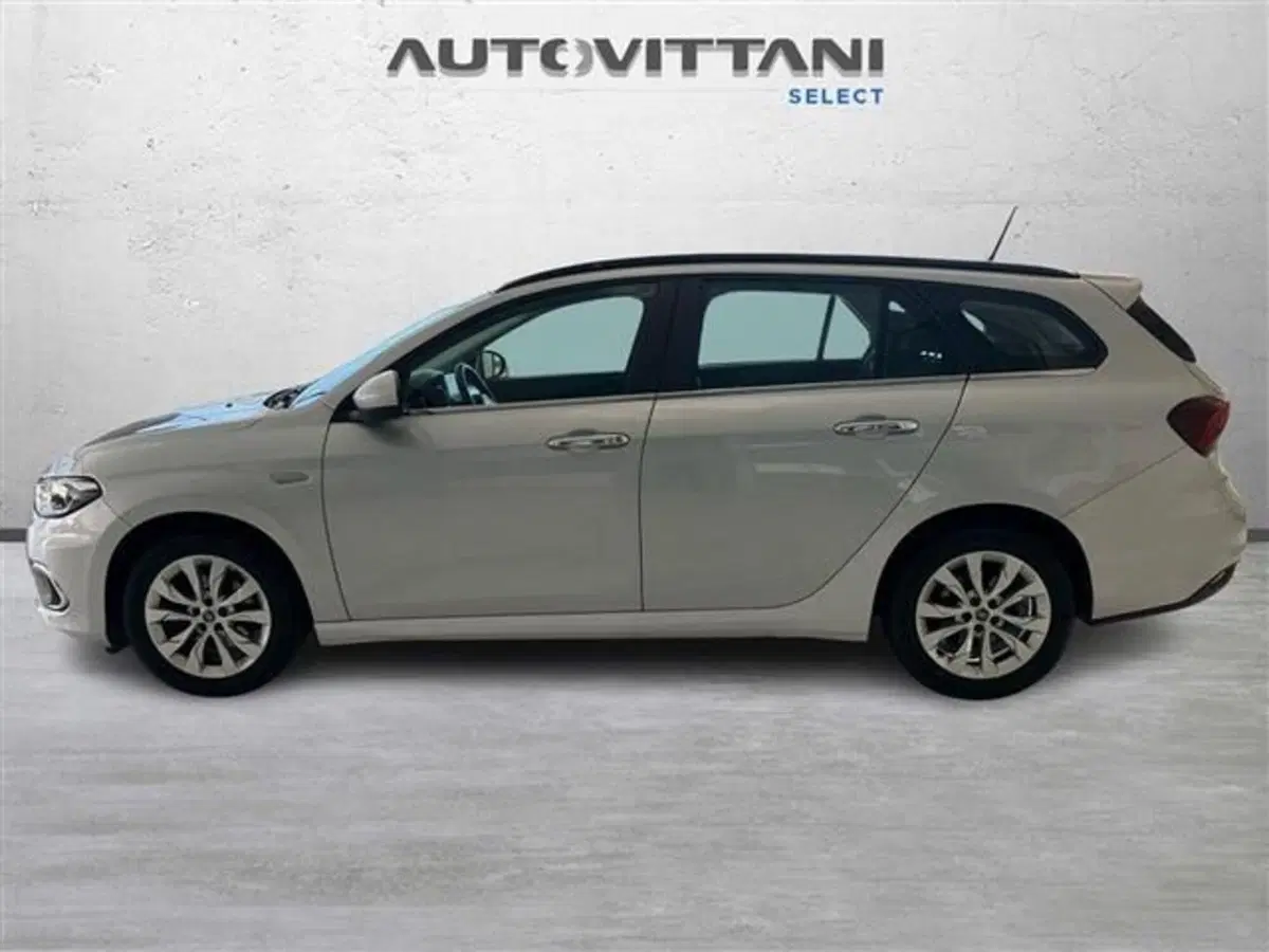 Fiat Tipo Station Wagon usata a Como (4)