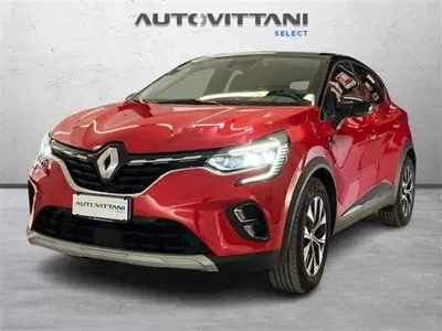 Renault Captur 1.6 full hybrid Techno 145cv auto del 2023 usata a Como