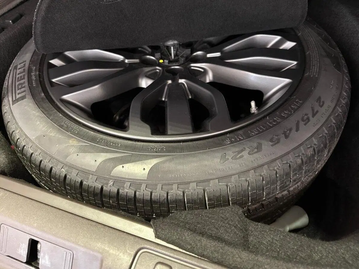 Land Rover Range Rover Sport usata a Varese (13)