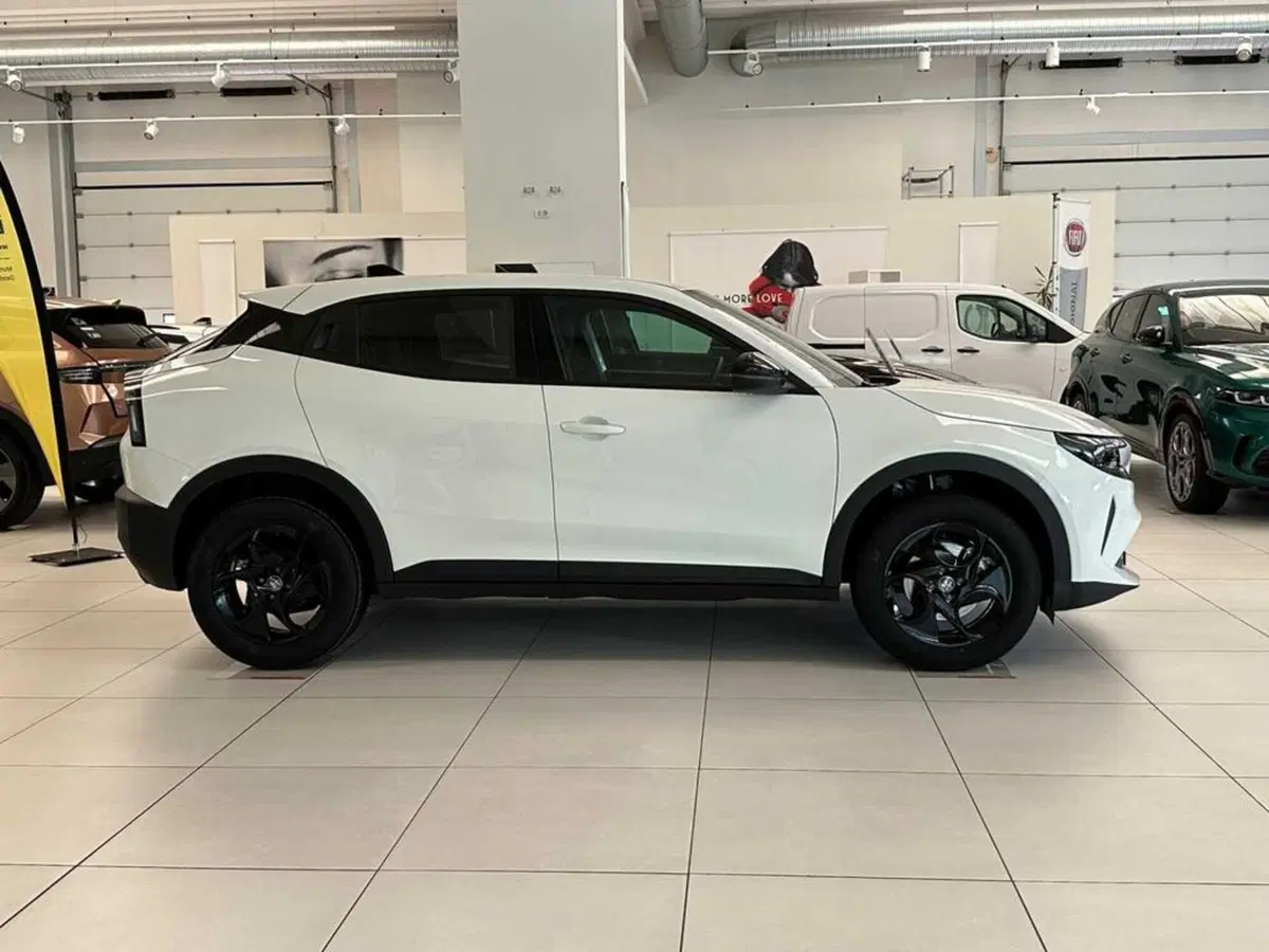 Alfa Romeo Junior nuova a Sondrio (6)