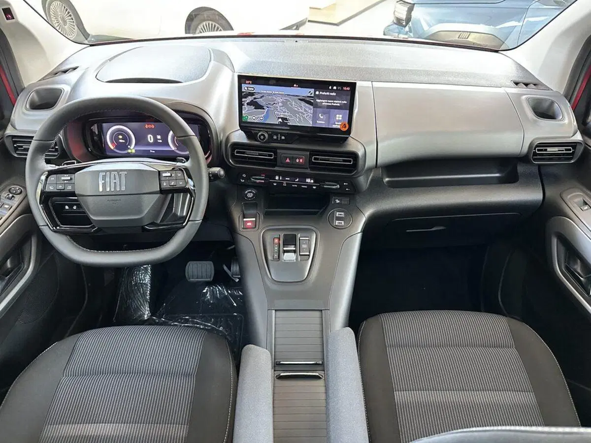 Fiat Qubo nuova a Sondrio (12)