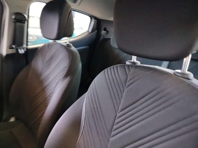 Lancia Ypsilon usata a Forlì-Cesena (19)