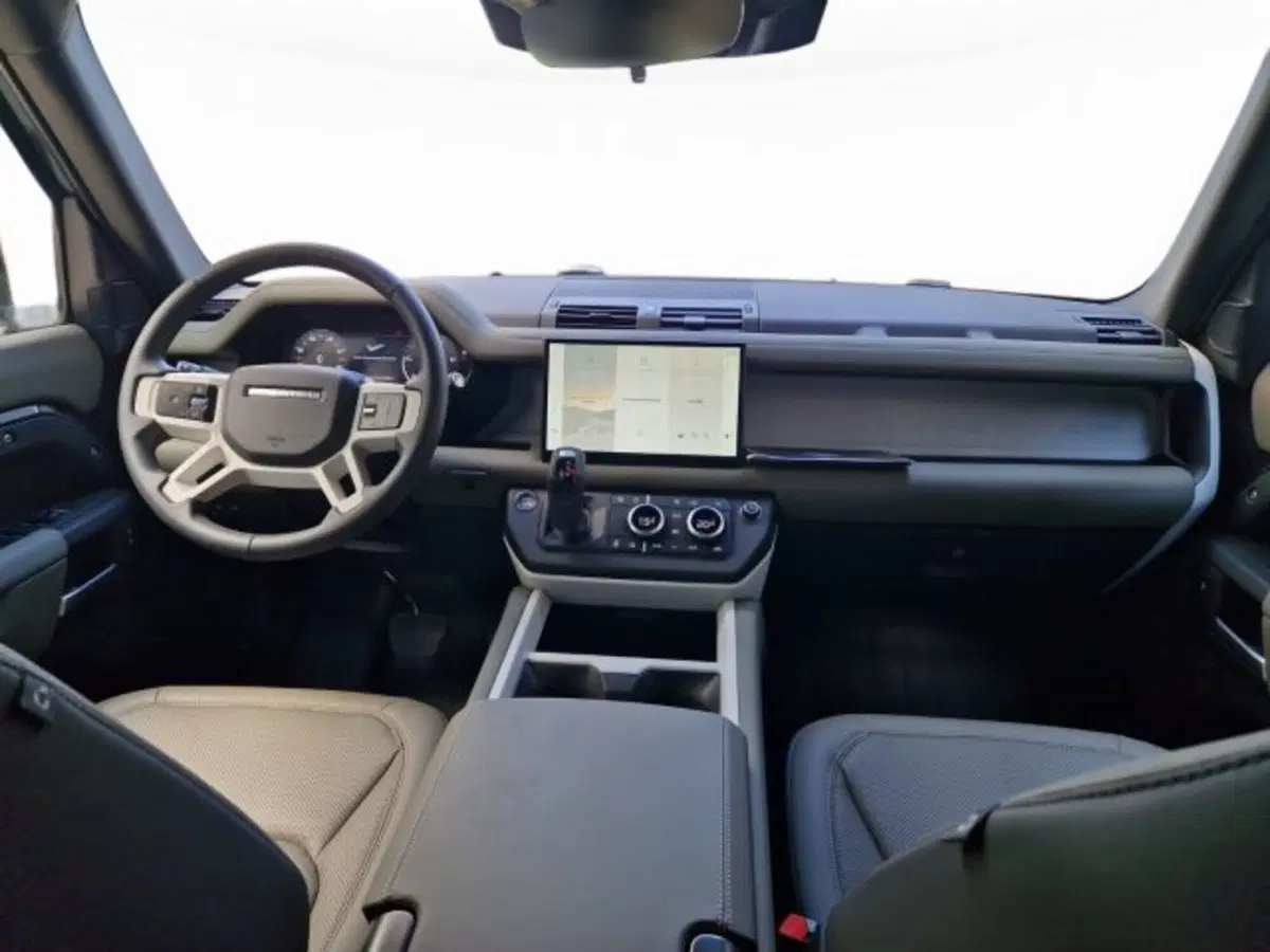 Land Rover Defender usata a Modena (4)