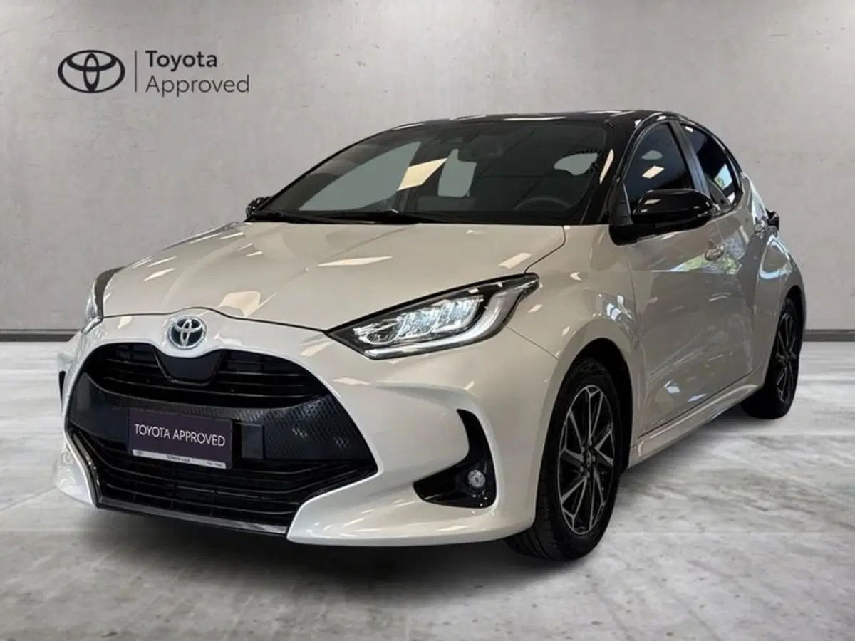 Toyota Yaris usata a Prato