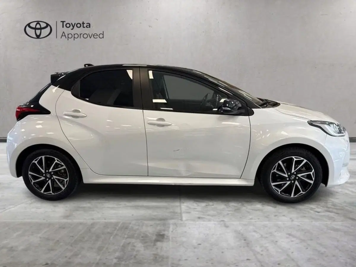 Toyota Yaris usata a Prato (5)