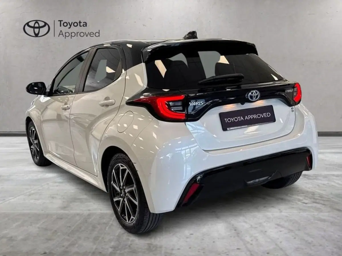 Toyota Yaris usata a Prato (6)