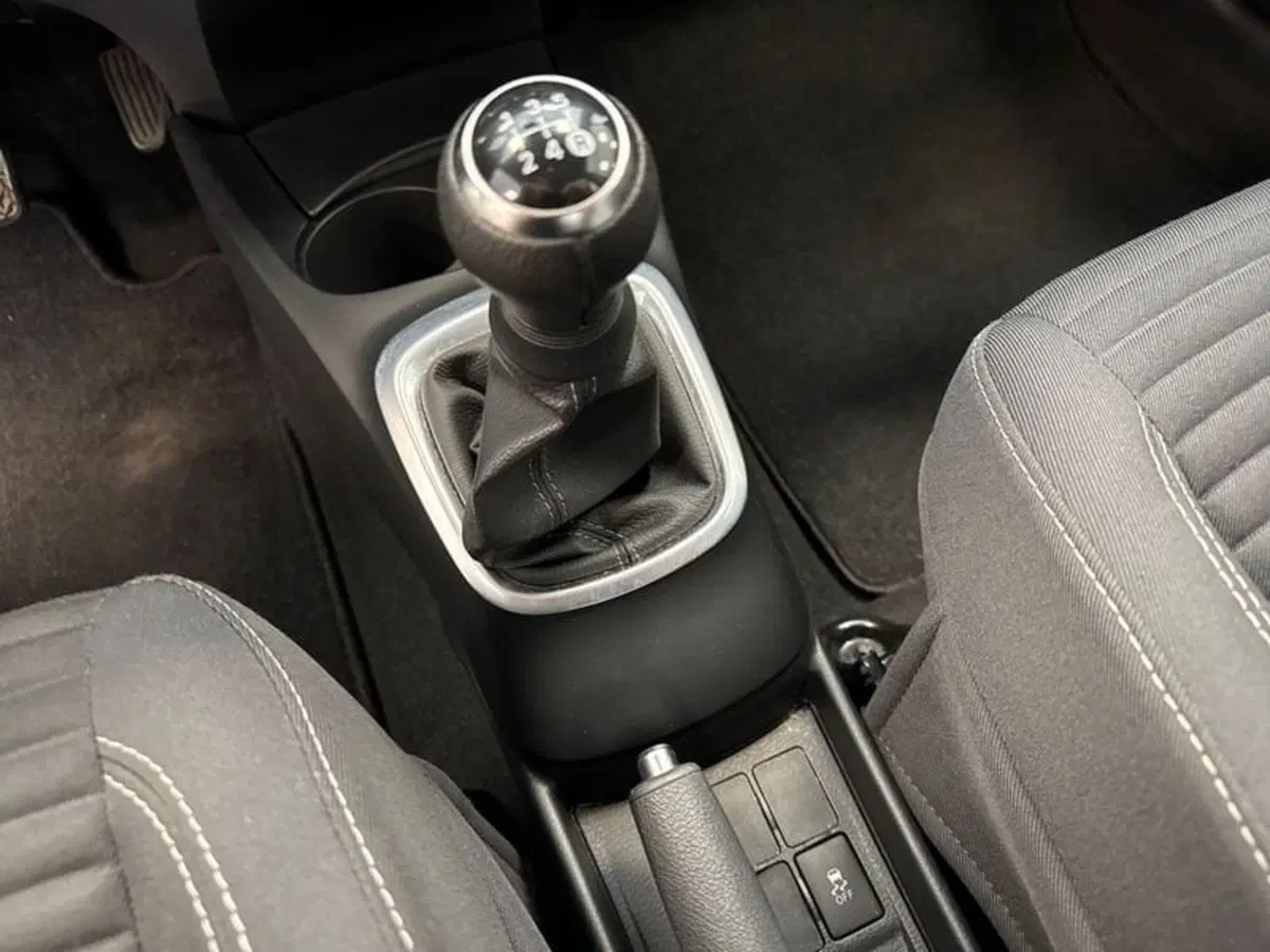Toyota Yaris usata a Prato (18)