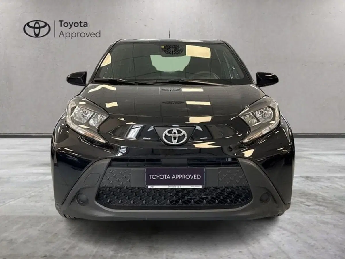 Toyota Aygo X usata a Prato (4)