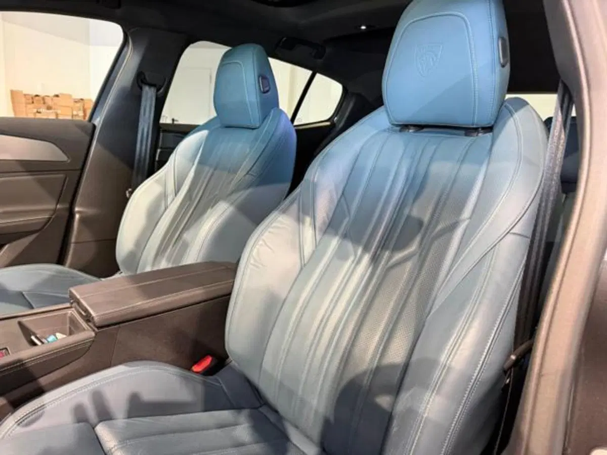 Peugeot 408 usata a Salerno (11)
