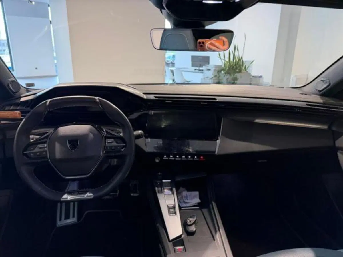 Peugeot 408 usata a Salerno (13)