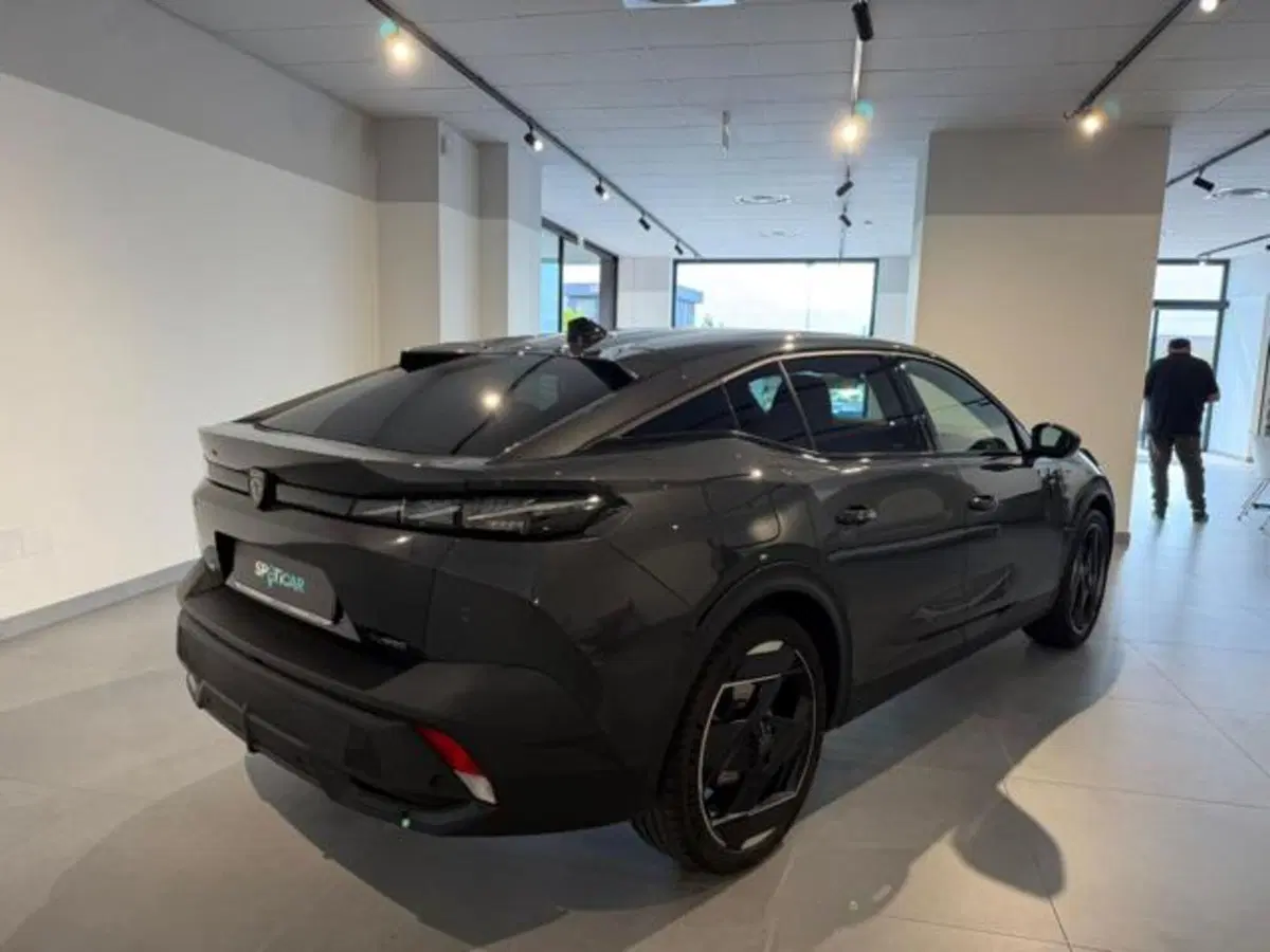 Peugeot 408 usata a Salerno (4)
