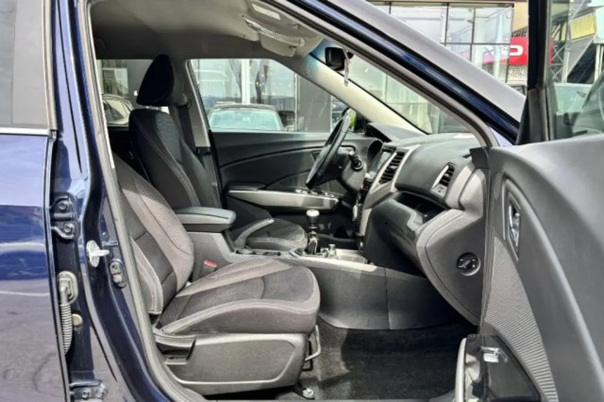 Ssangyong Tivoli usata a Latina (7)