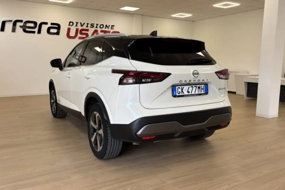 Nissan Qashqai usata a Latina (5)