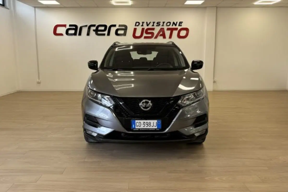 Nissan Qashqai usata a Latina (2)