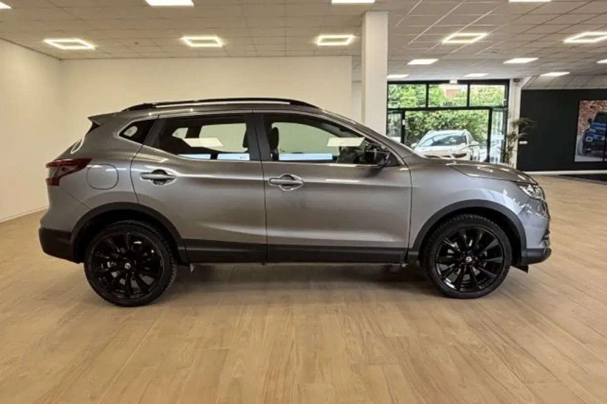 Nissan Qashqai usata a Latina (4)