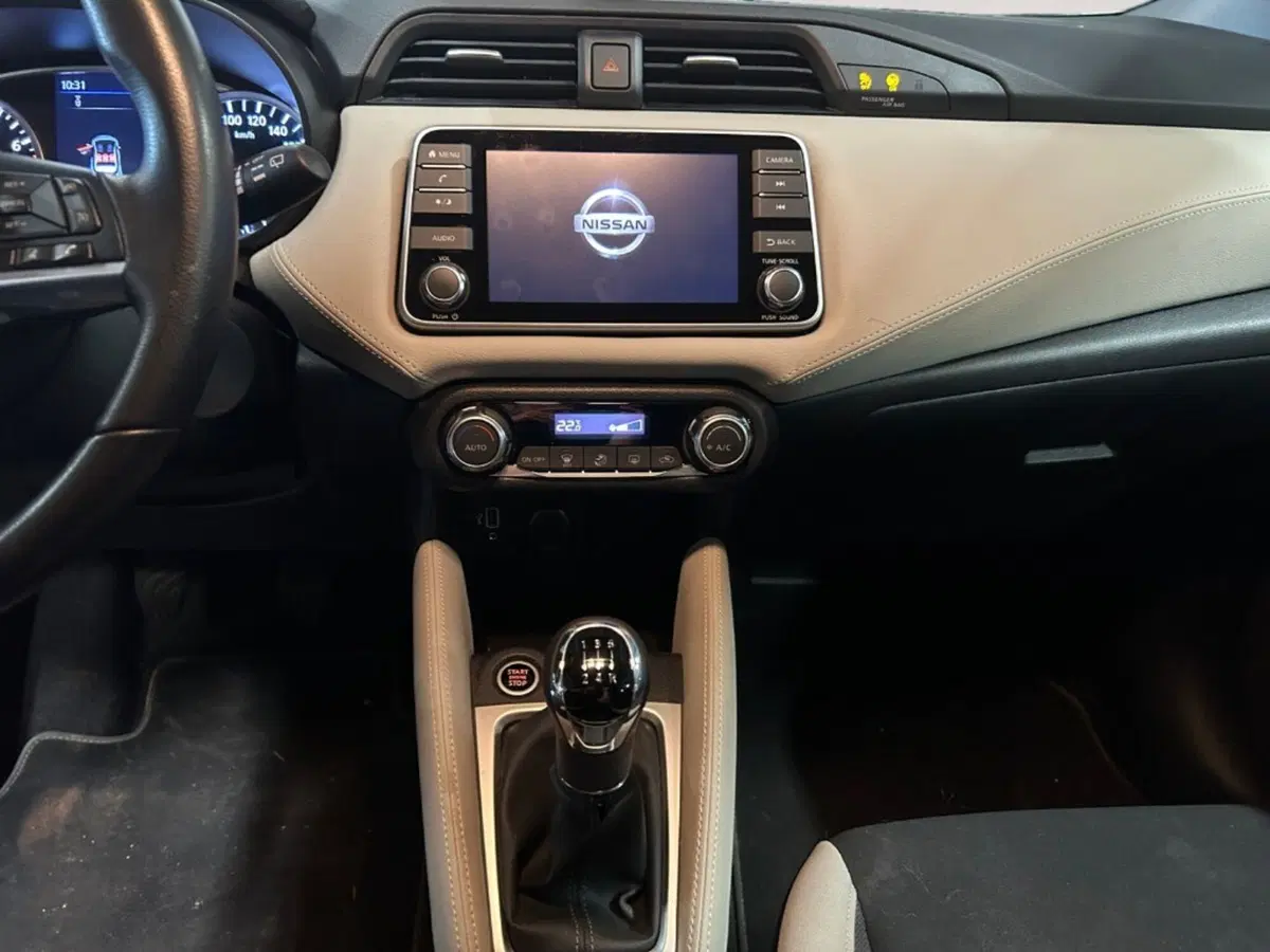 Nissan Micra usata a Verona (9)