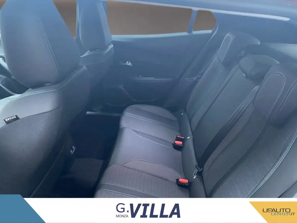 Peugeot 2008 usata a Milano (13)