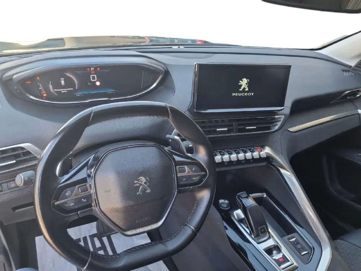 Peugeot 3008 usata a Lecce (19)