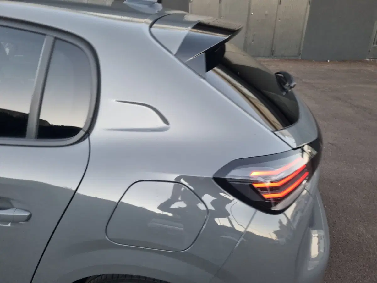 Peugeot 208 usata a Lecce (12)