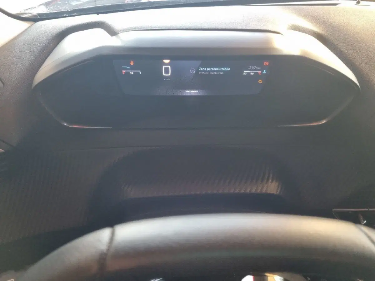 Peugeot 208 usata a Lecce (14)