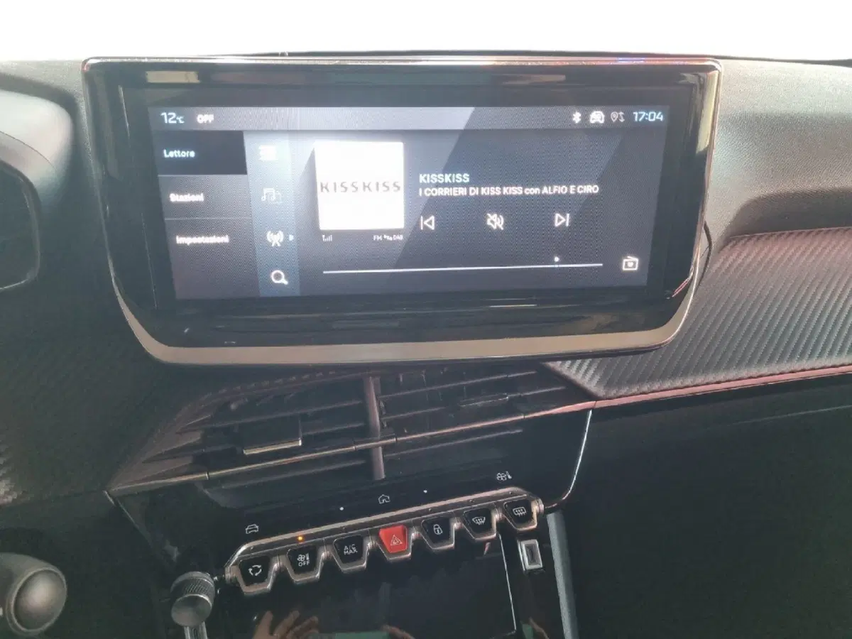 Peugeot 208 usata a Lecce (16)
