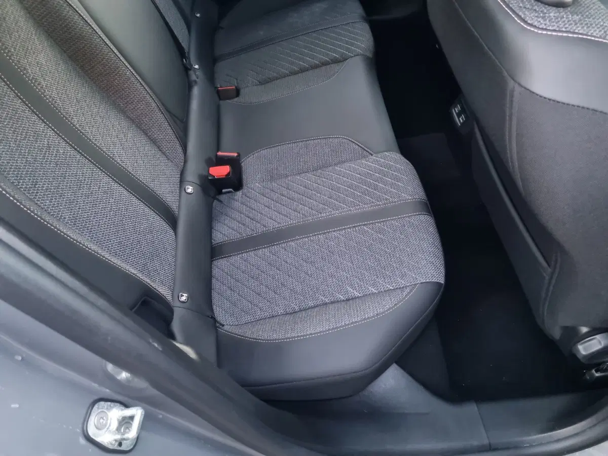 Peugeot 208 usata a Lecce (19)