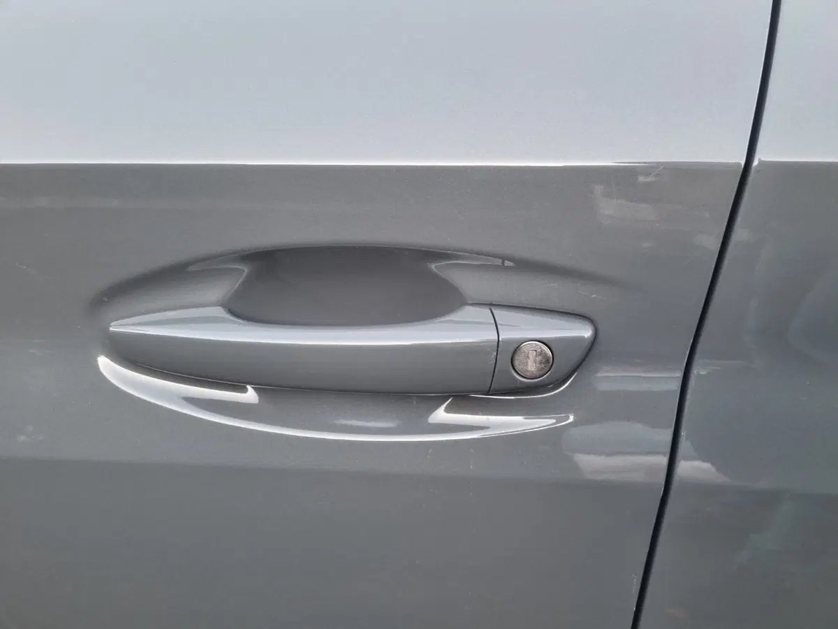 Peugeot 208 usata a Lecce (9)